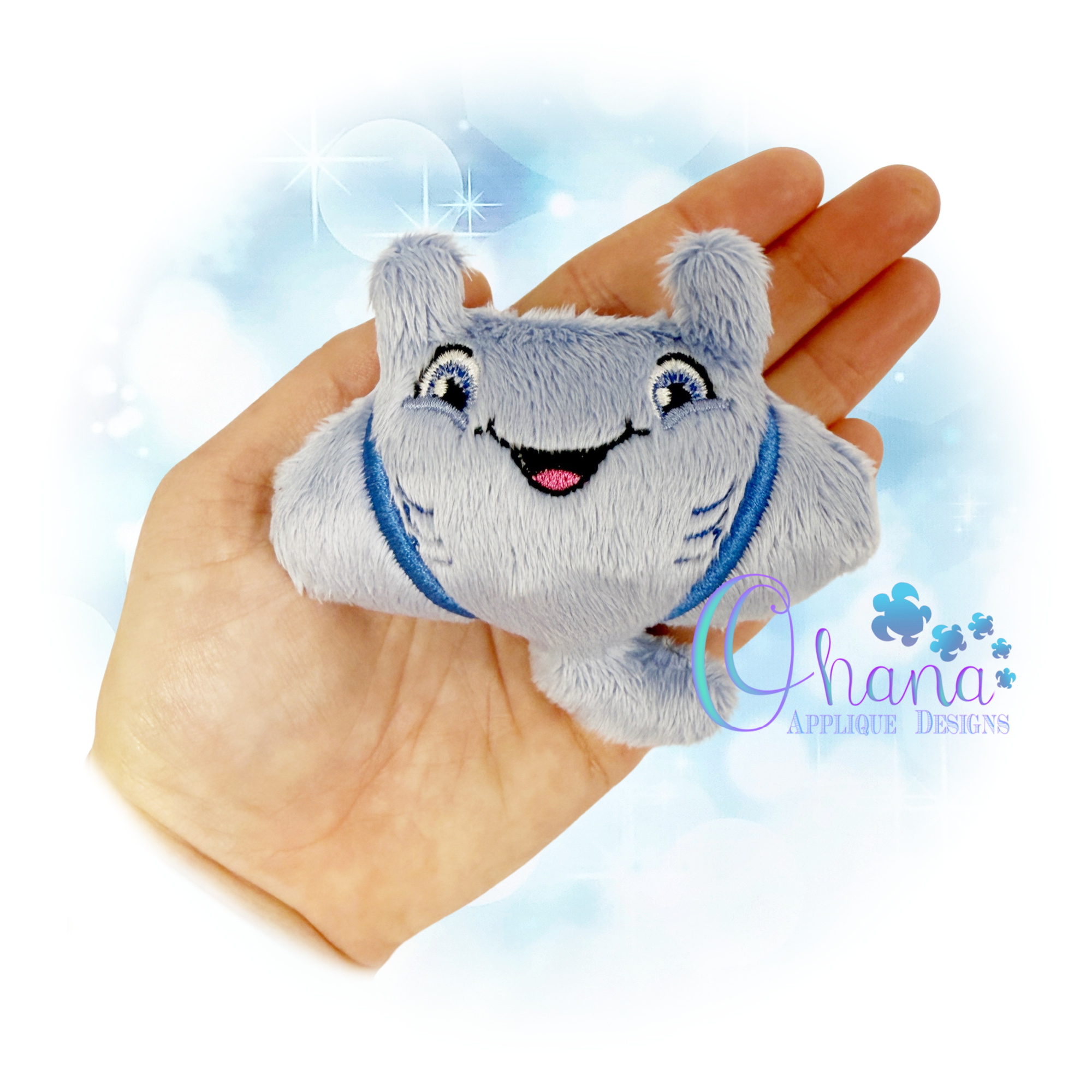 Mia Manta Ray Stuffie