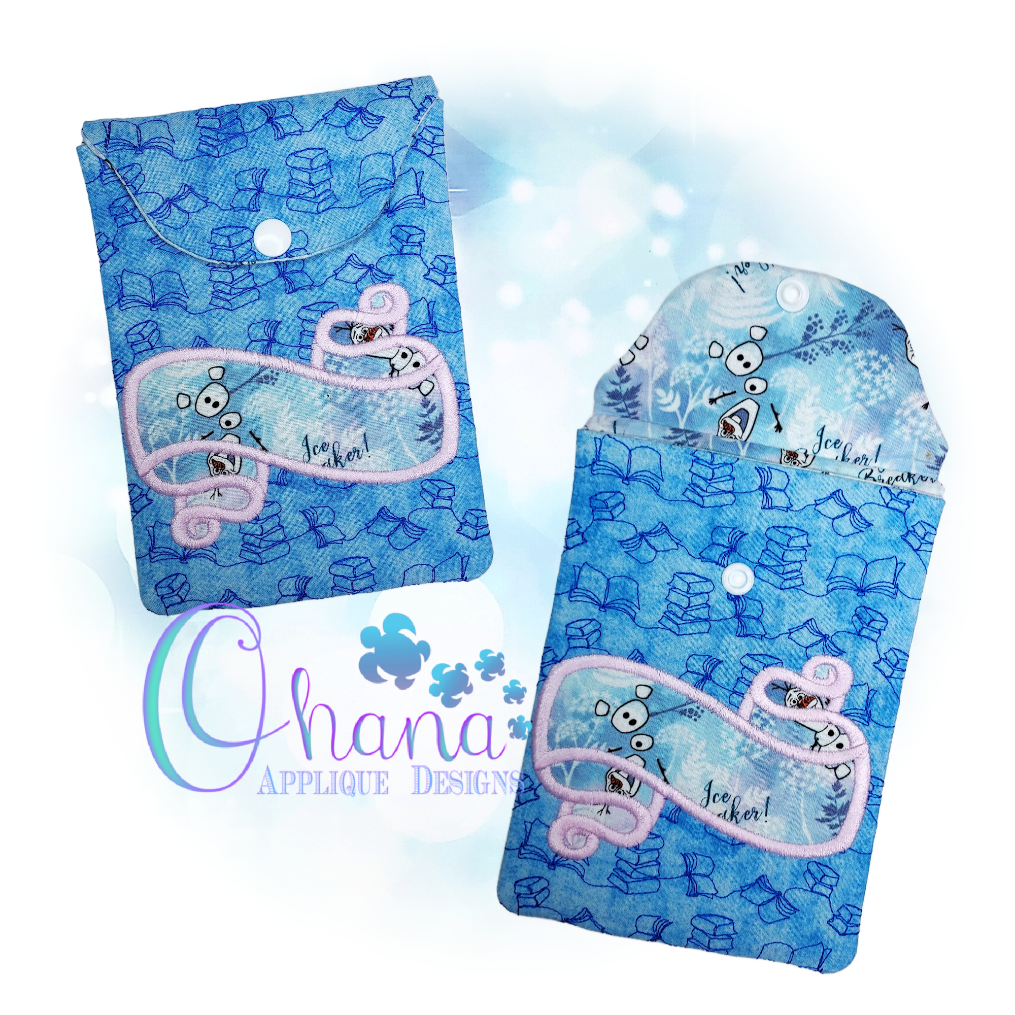 Books Quilted Device Pouch